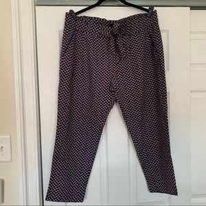 Gap dress pants, size 14, paper bag style with tie waist, navy and pink